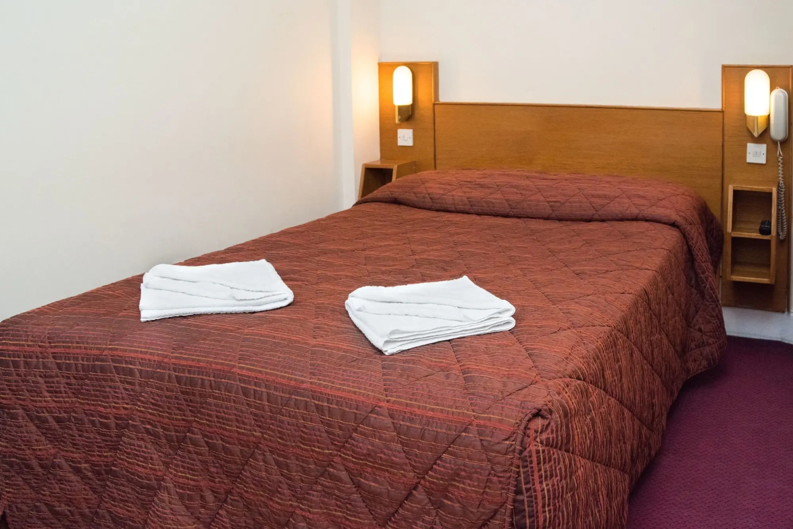 Photo - Seymour Hotel