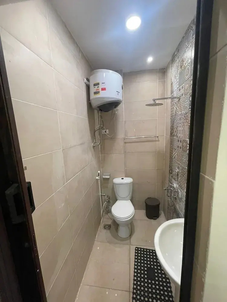 Photo - Sami pyramids inn positive energy