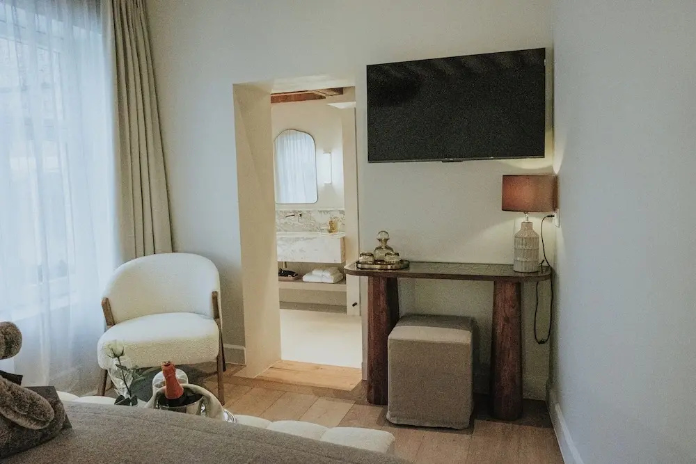 Photo - The Burgundy - Boutique B&B