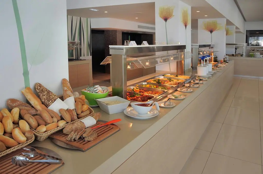 Foto - Nelia Beach Hotel & Spa