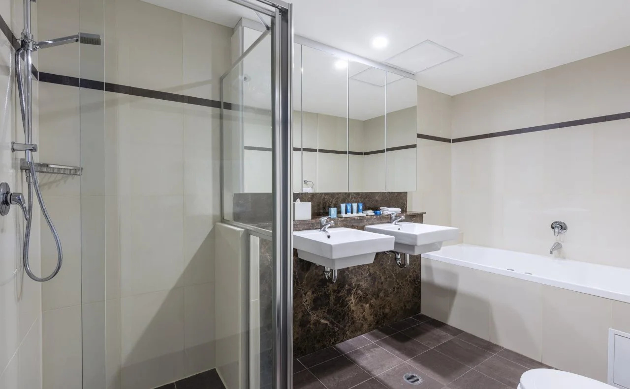Photo - Meriton Suites World Tower, Sydney