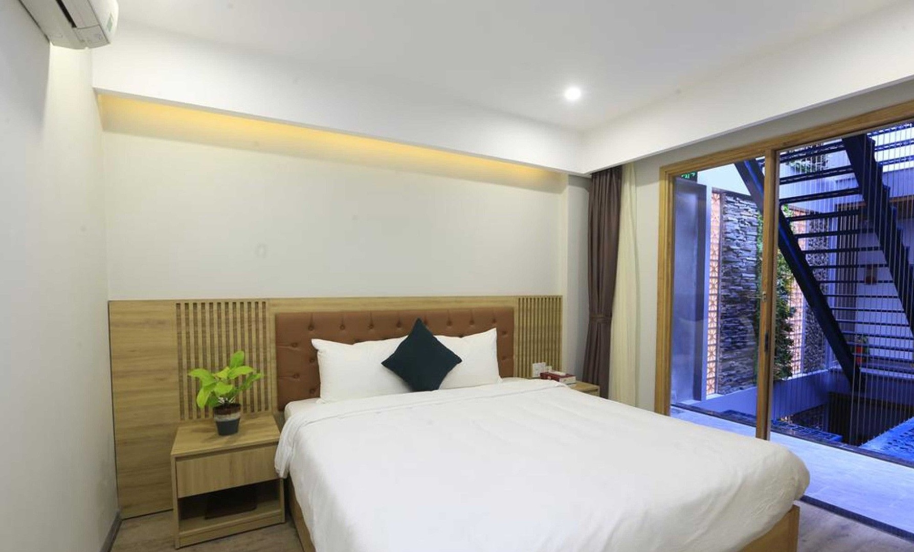 Zoneland Apartments - LaHome Beach Villa