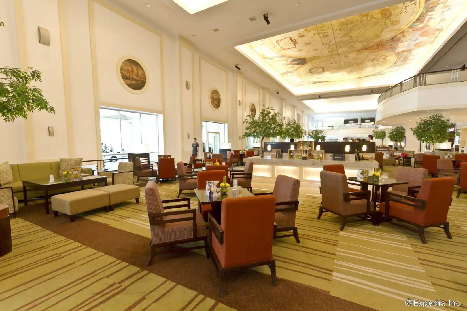 Photo - Waterfront Cebu City Hotel & Casino