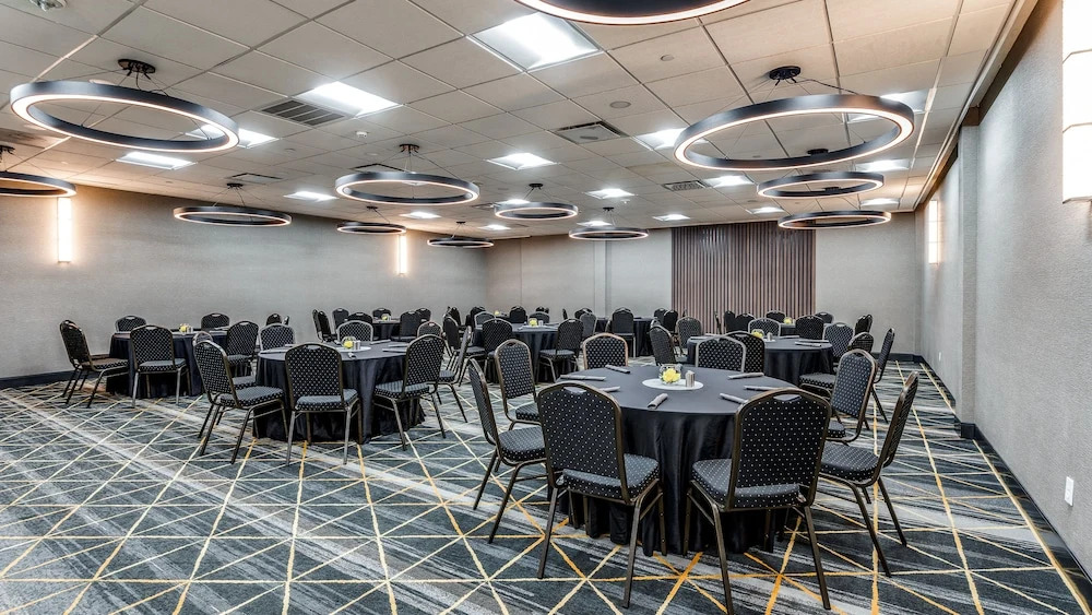 Photo - Staybridge Suites Dallas Market Ctr Love Field by IHG