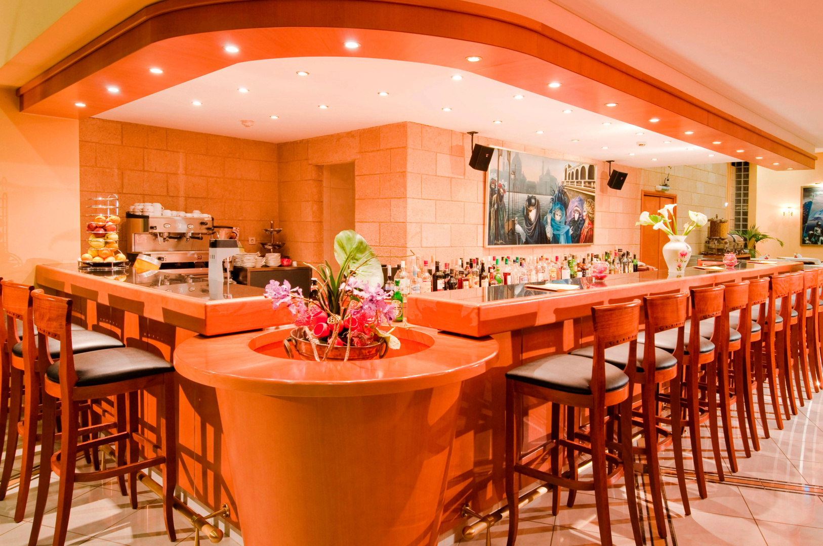 Photo - Alexandra Hotel