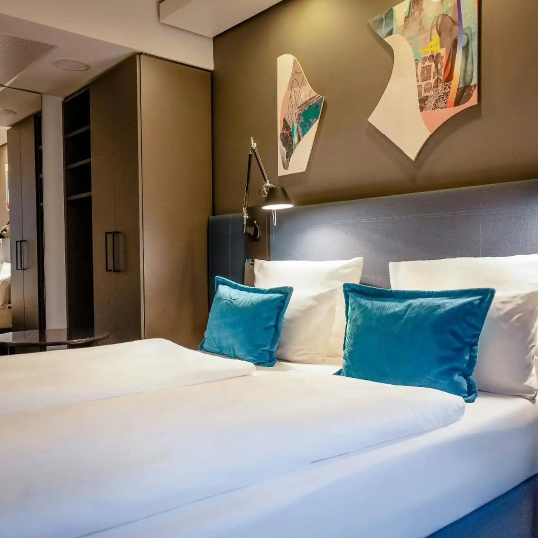 Photo - Motel One Berlin-Alexanderplatz