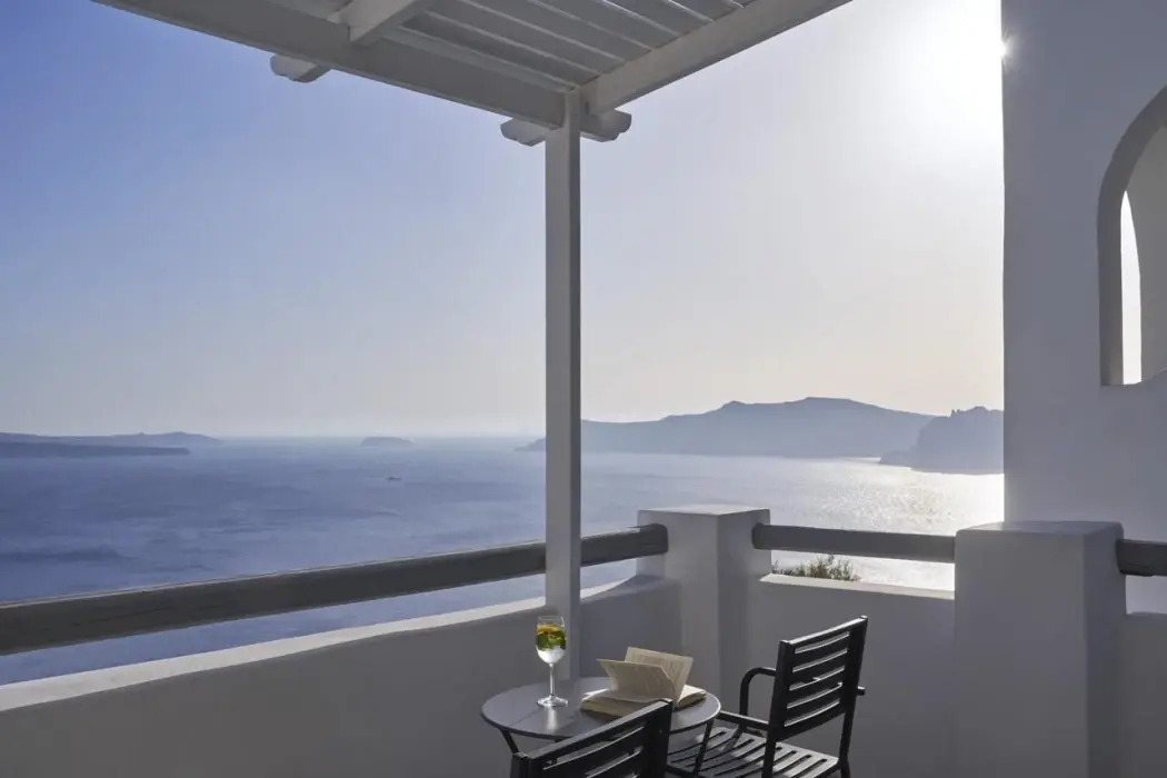 Photo - Mr and Mrs White Oia - Santorini