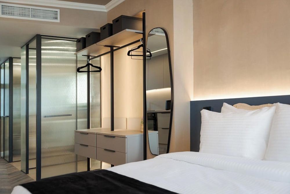 Acropolis Luxury Athens Suites, Bild 2 von 17