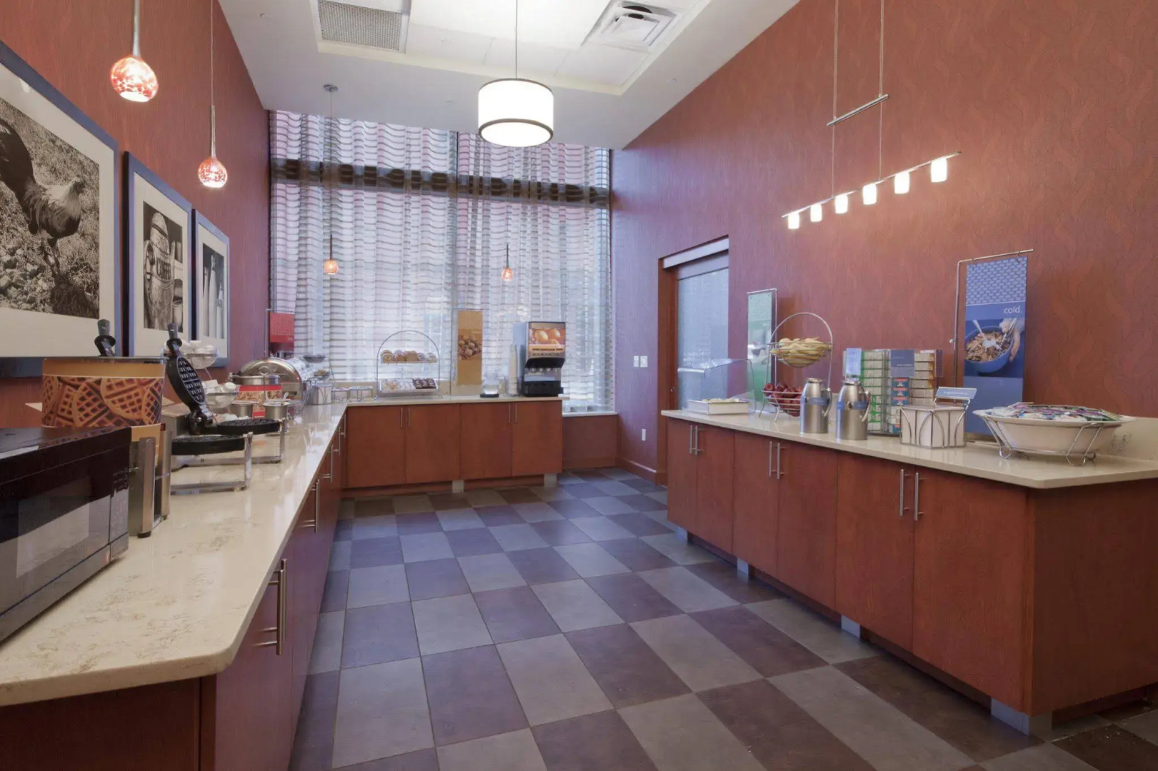 Photo - Hampton Inn & Suites Pittsburgh-Downtown