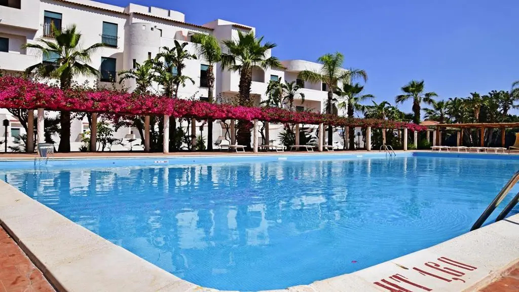 Photo - Saracen Sands Hotel & Congress Centre - Palermo