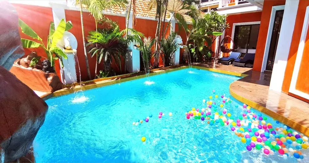 Foto - TUCHELAND Luxury Pool Villa Pattaya Walking Street