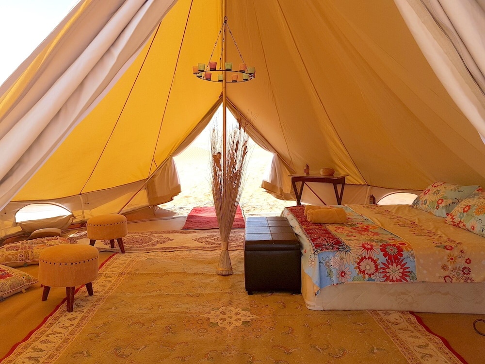 Starwatching private camp - Oman Desert Private Camp