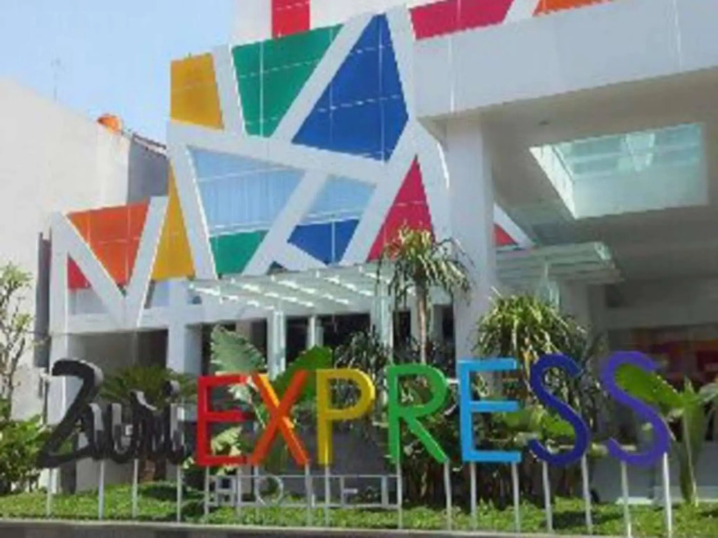 Foto - Ayda Mangga Dua ex Zuri Express Mangga Dua