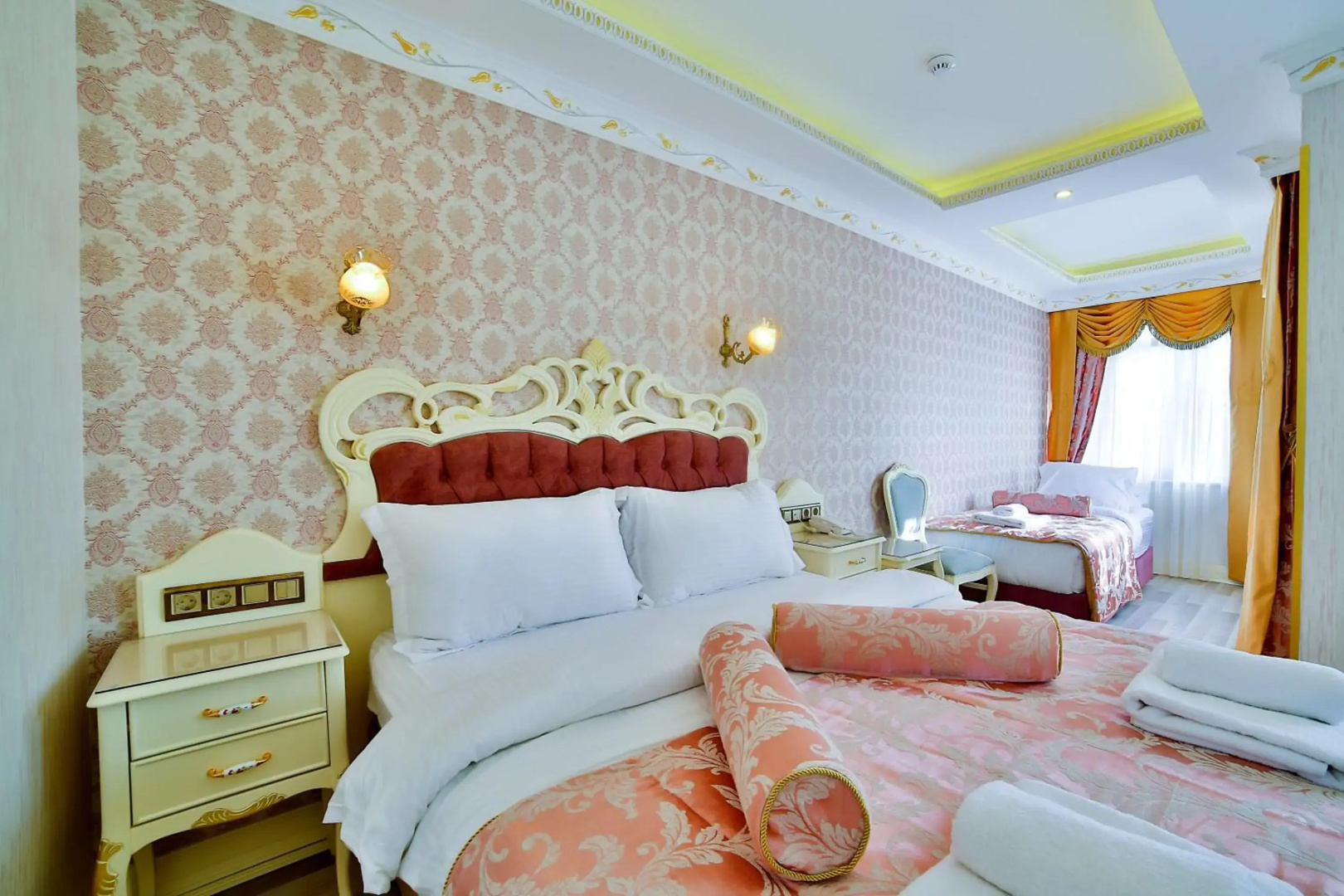Photo - Nayla Palace Hotel