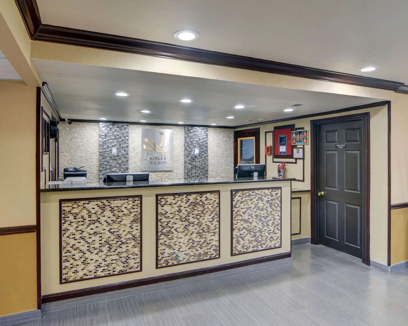 Photo - Quality Inn DFW Airport North