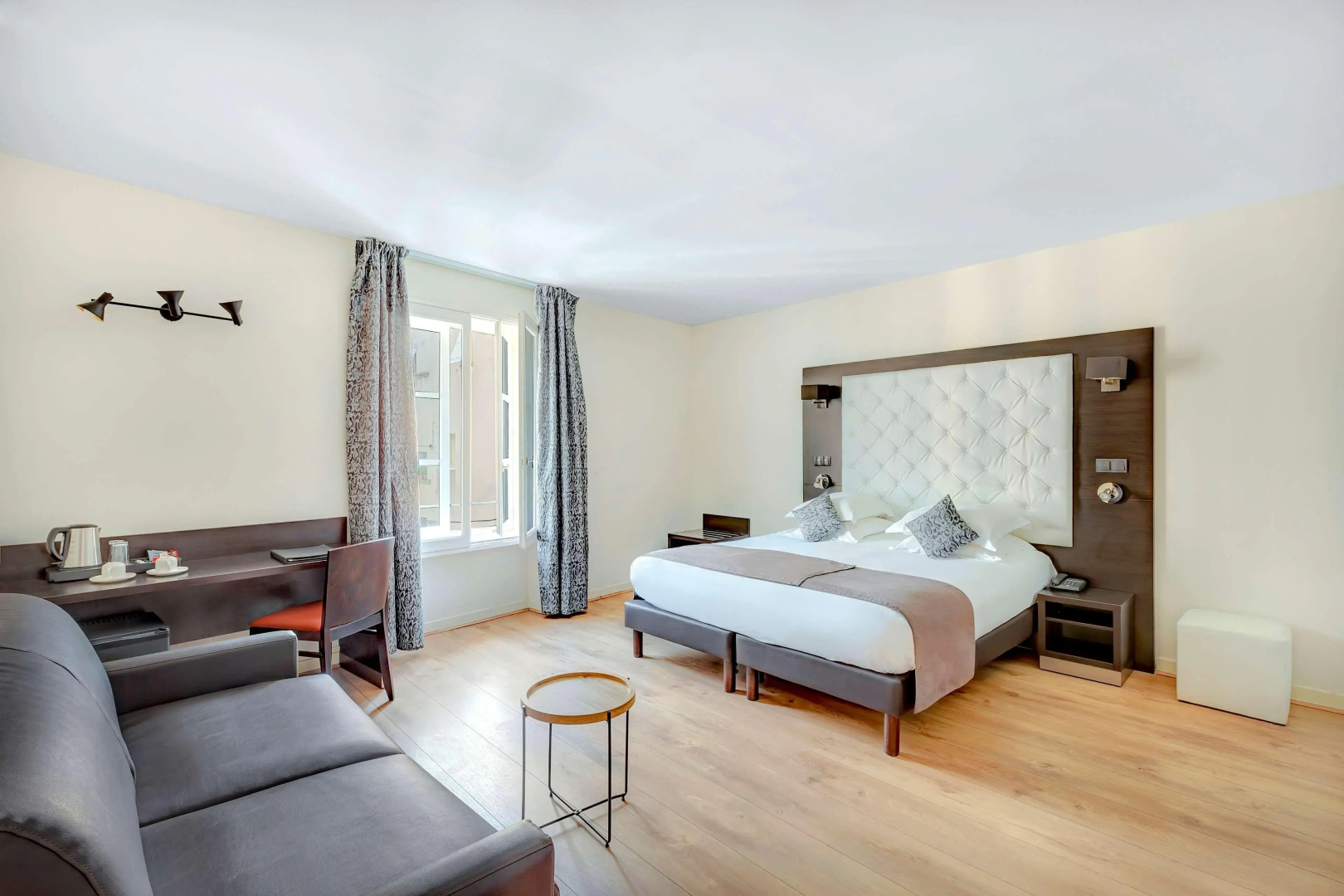 Photo - Le Marquis de La Baume Hotel