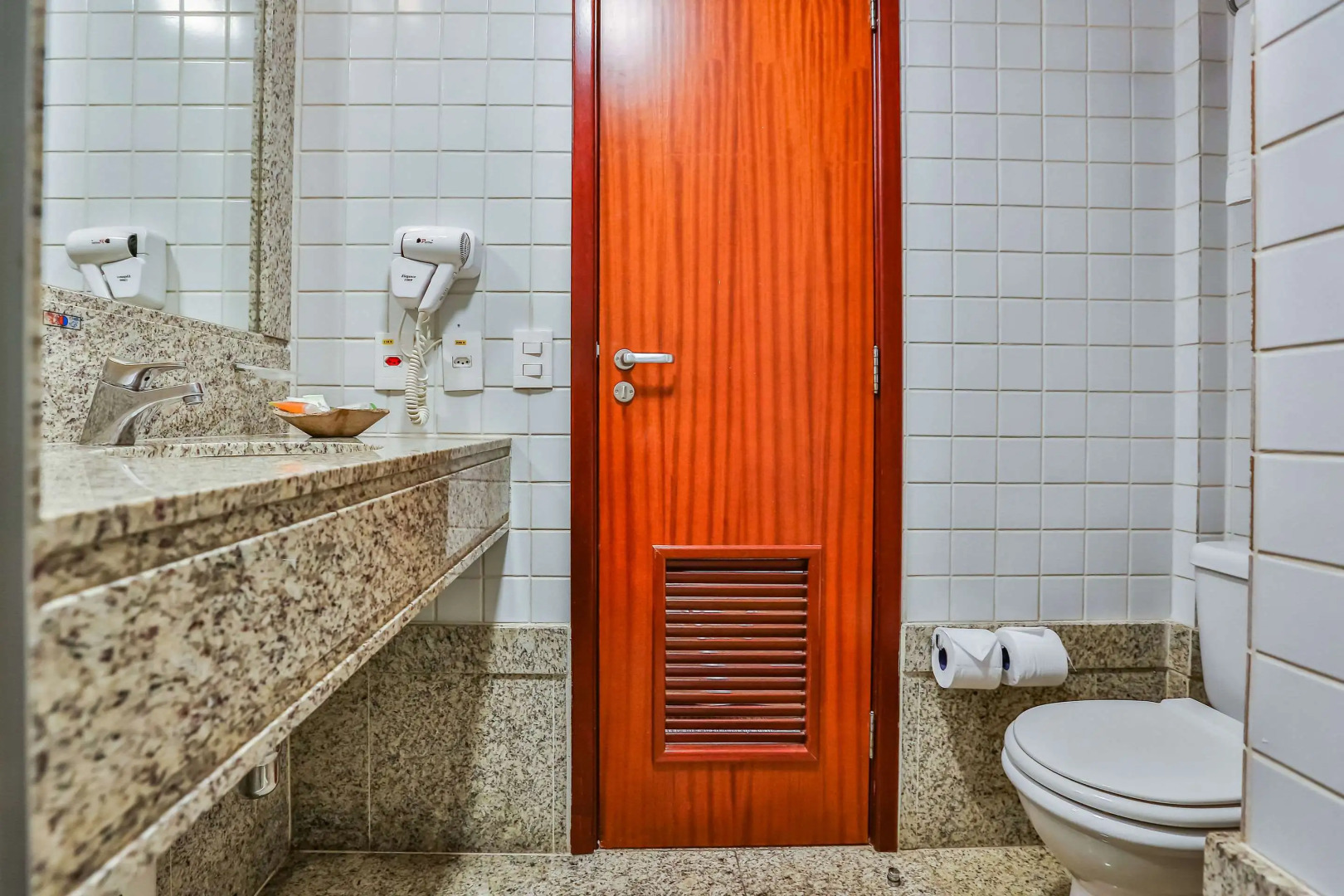 Foto - Comfort Suites Brasília