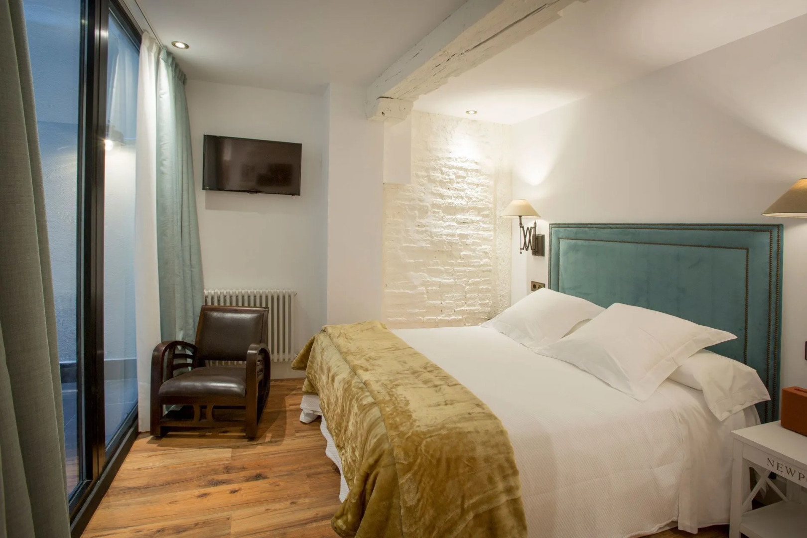 Photo - Pensión Boutique Caravan Cinema