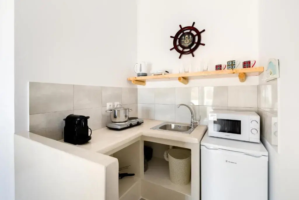 Photo - Moschatos Beach House