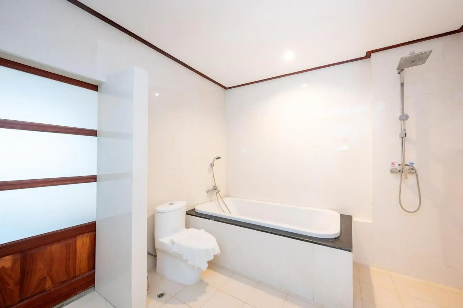 Foto - The President Hotel at Chokchai 4