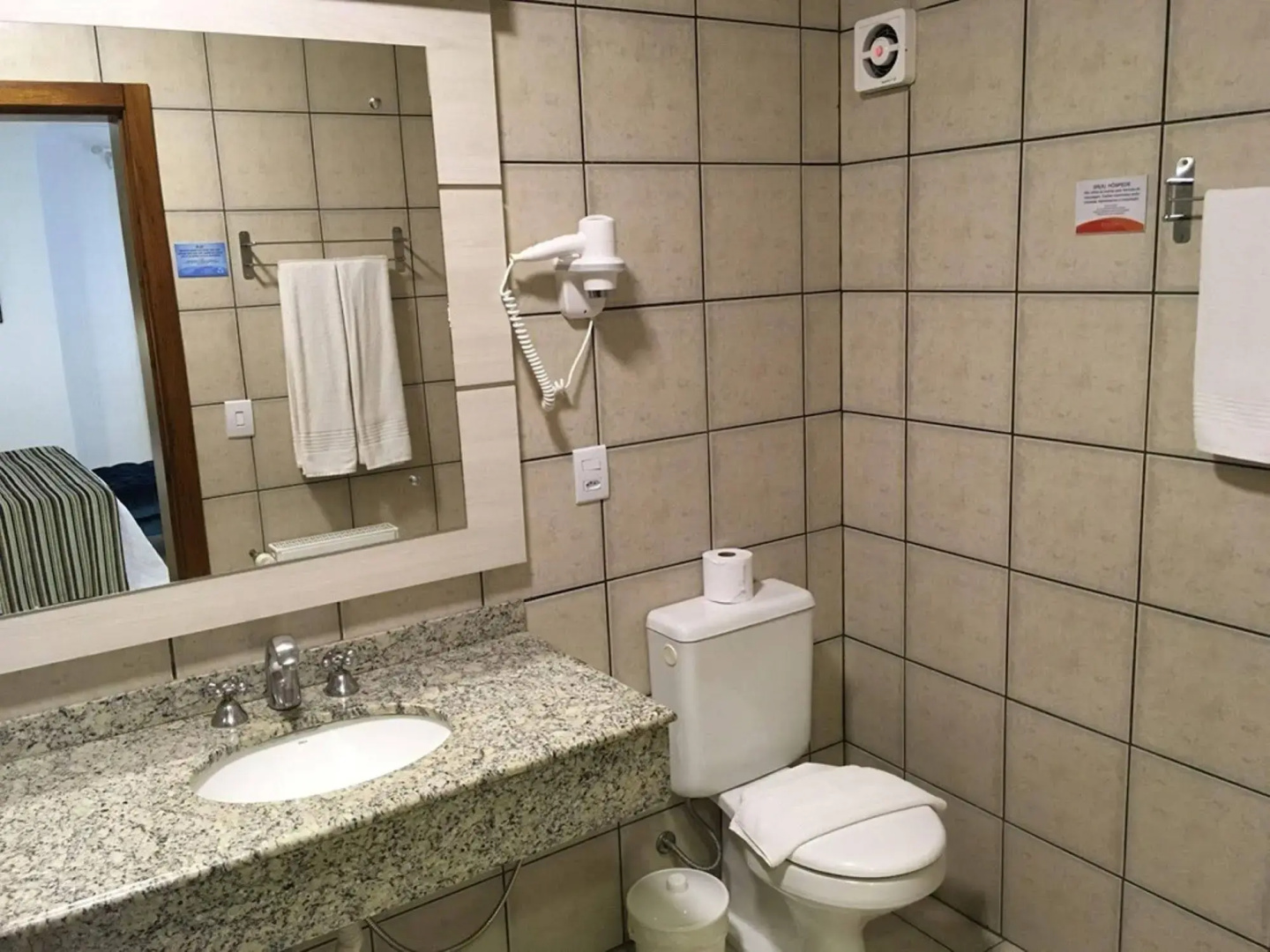 Photo - Farina Park Hotel