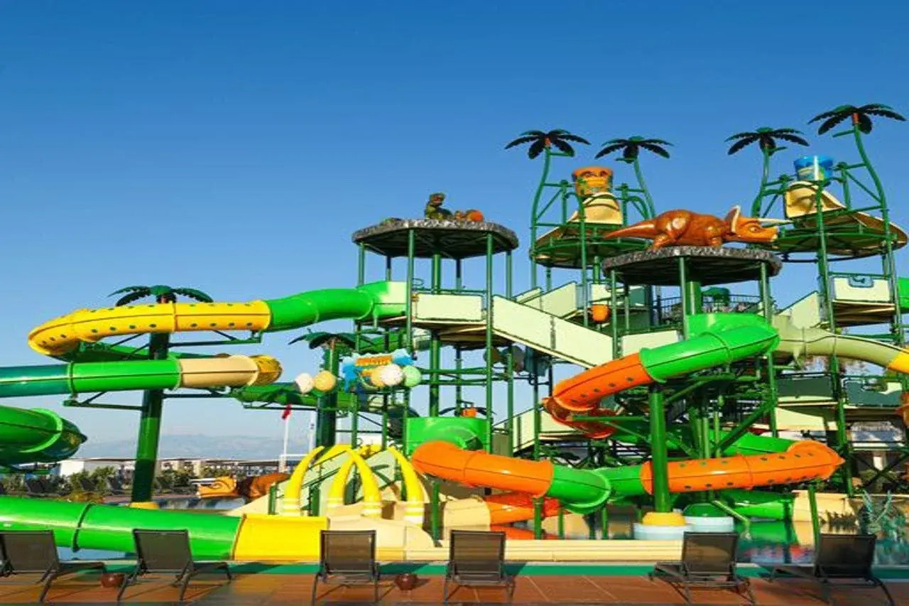 Photo - Crystal Centro Pearl Collection - Ultimate All Inclusive