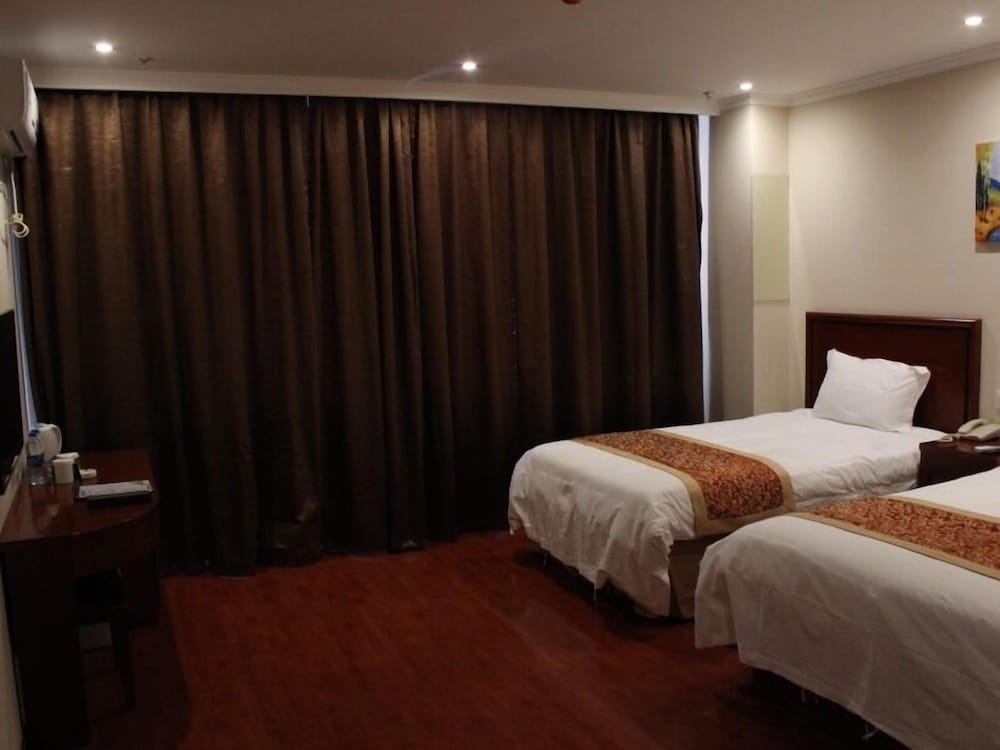 GreenTree Inn Zhangjiakou YuCounty BusStation Business Hotel