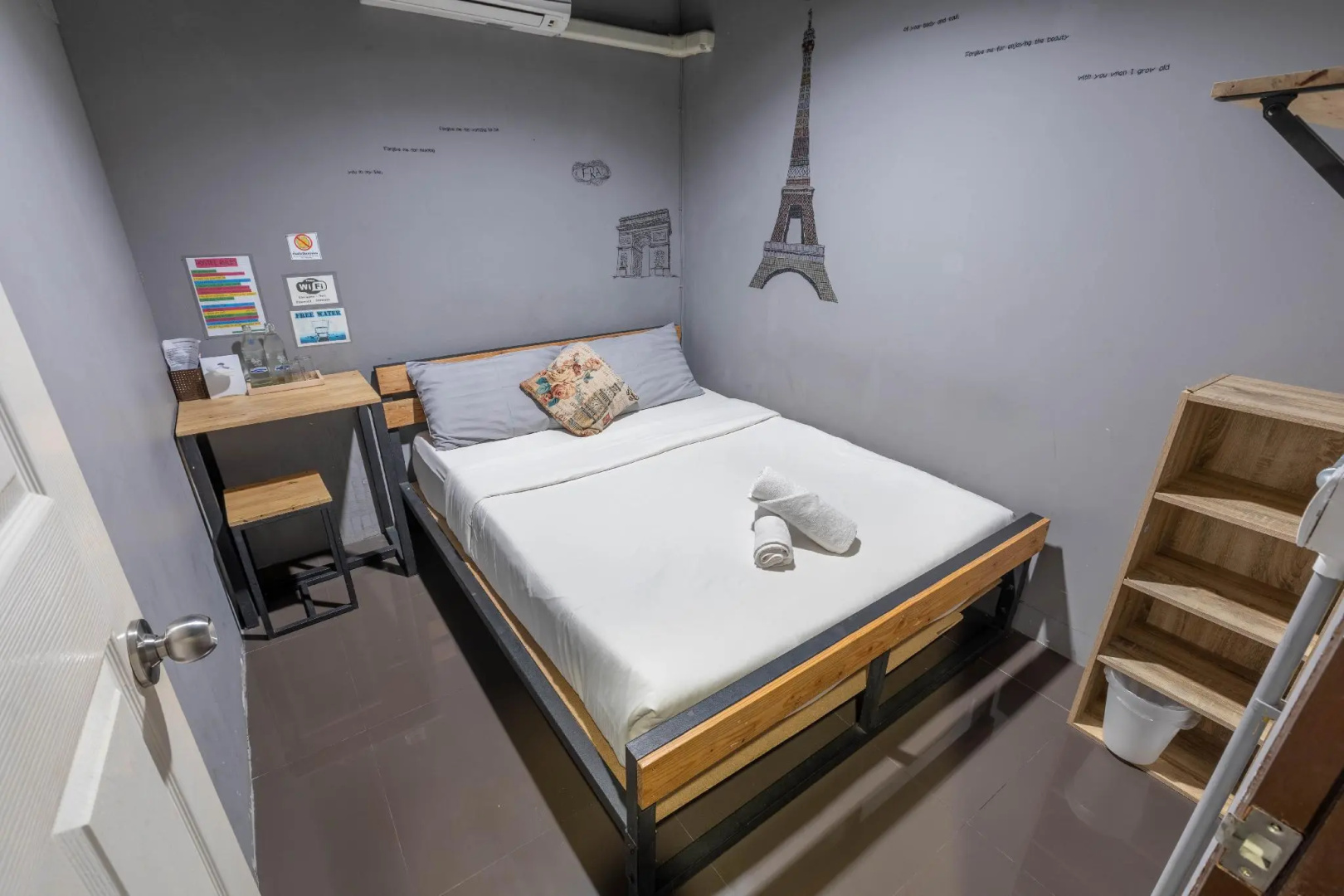Photo - La Belle Nuit House