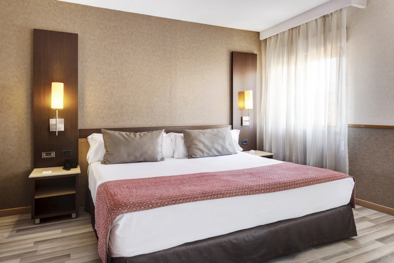 Photo - Catalonia Santa Justa