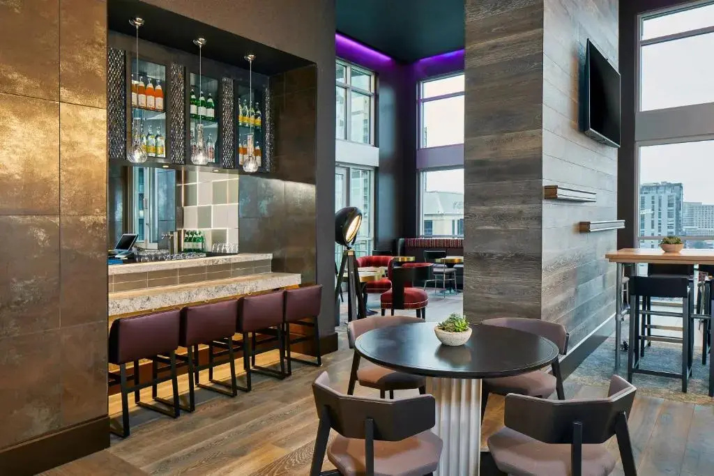 Foto - Hampton Inn & Suites Atlanta Midtown