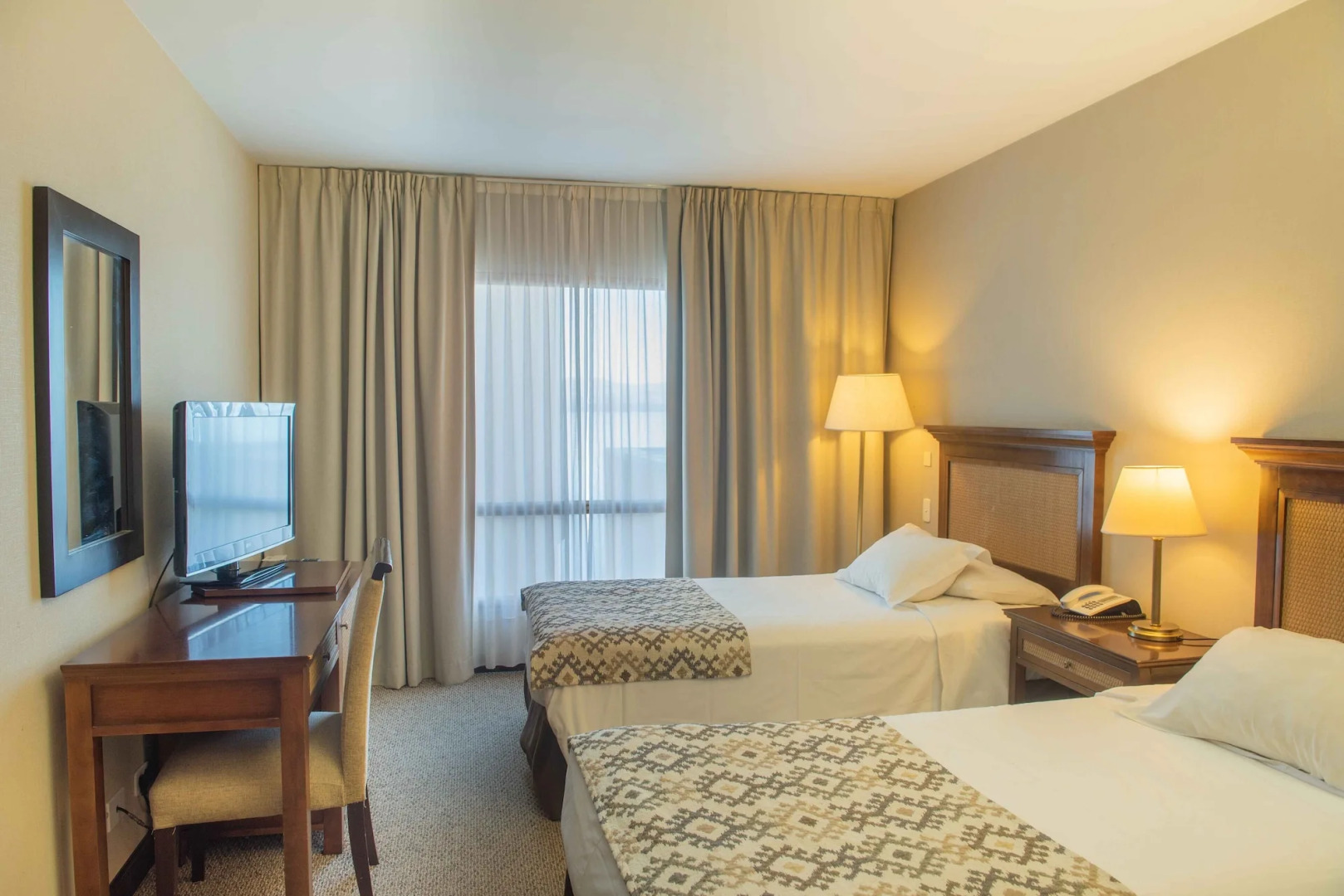 Photo - Cacique Inacayal Lake Hotel & Spa