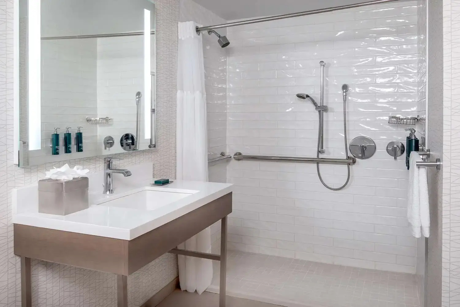 Foto - DoubleTree by Hilton Chicago - North Shore Conference Center