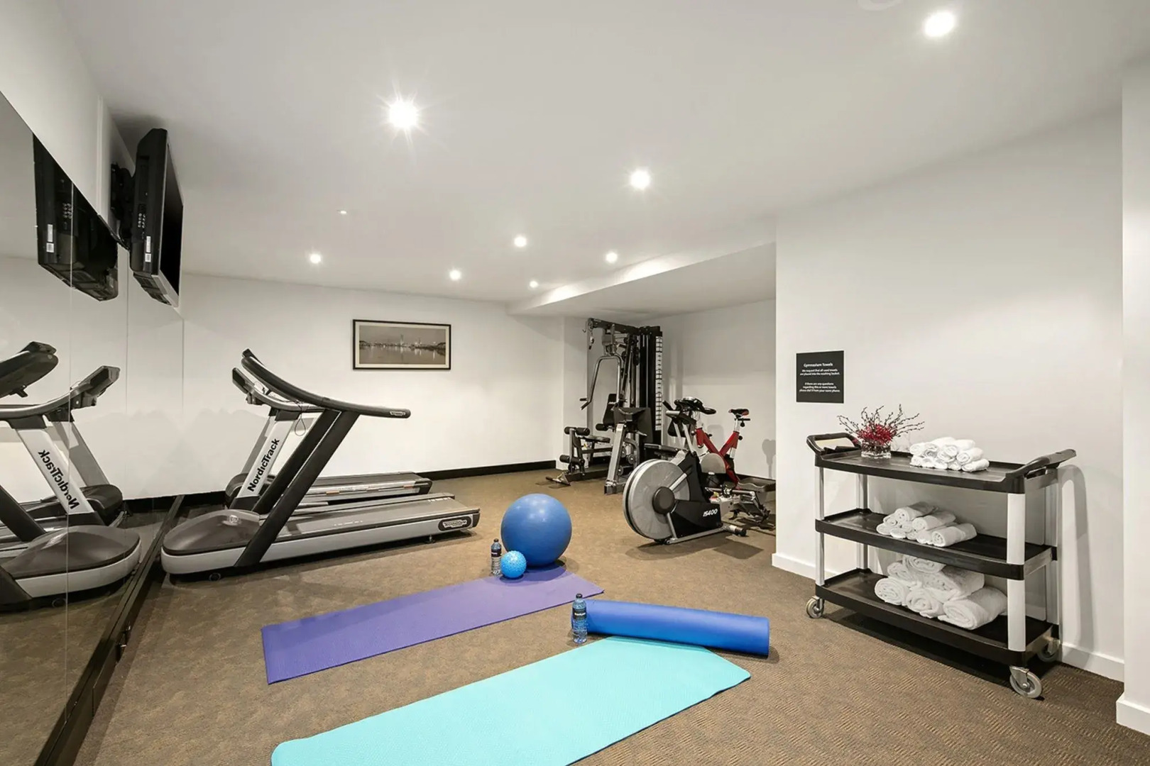 Foto - Quest Cheltenham