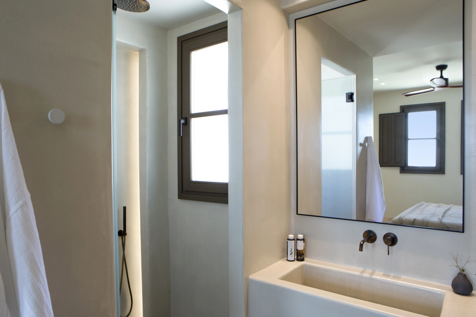 Photo - Elessa Hotel