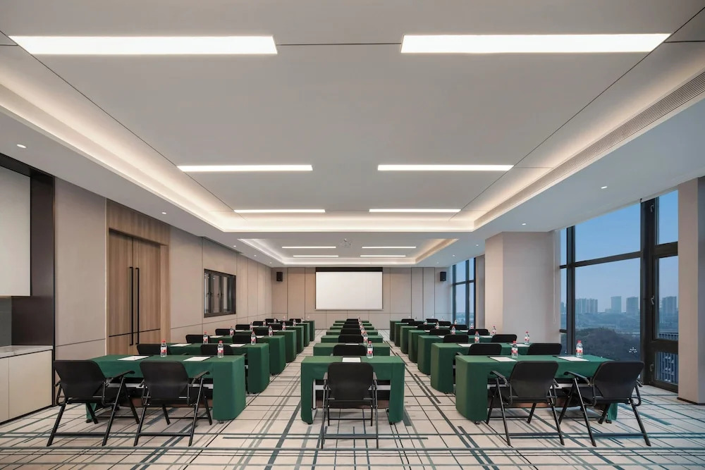 Photo - Holiday Inn Express Chongqing Central Park by IHG