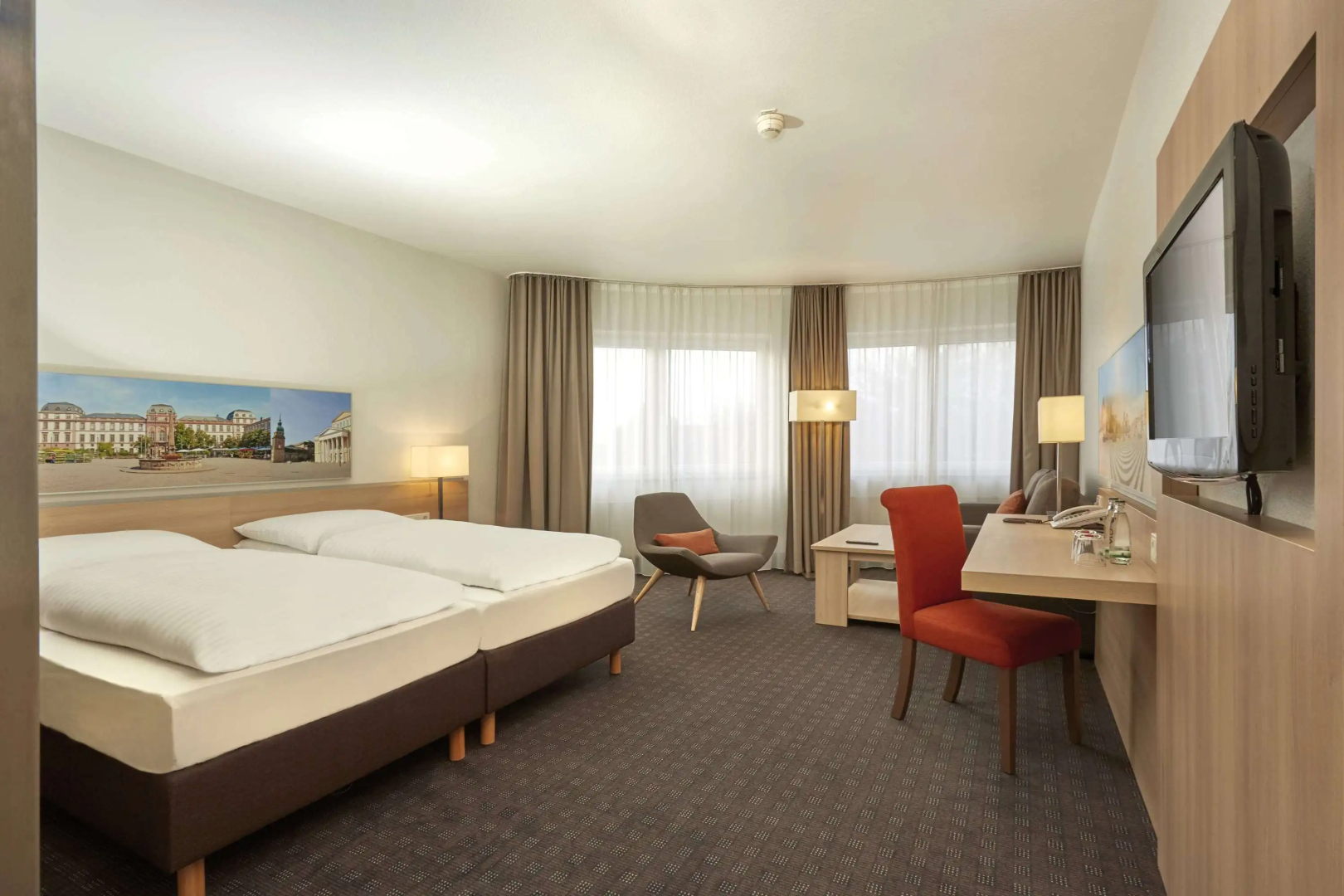 Photo - H+ Hotel Darmstadt