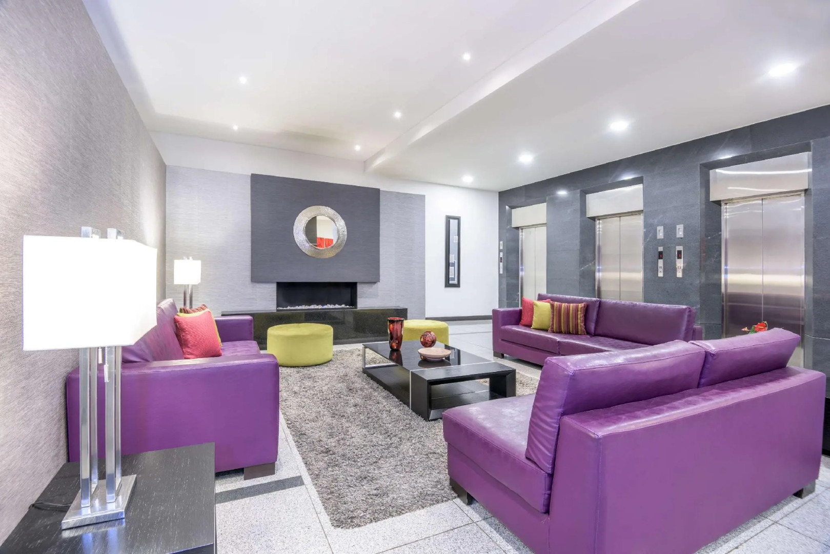 Photo - NH Bogota Urban 26 Royal