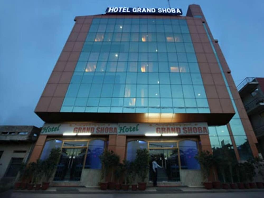 Foto - Airport Hotel The Grand Shoba Free Airport pickup or Drop
