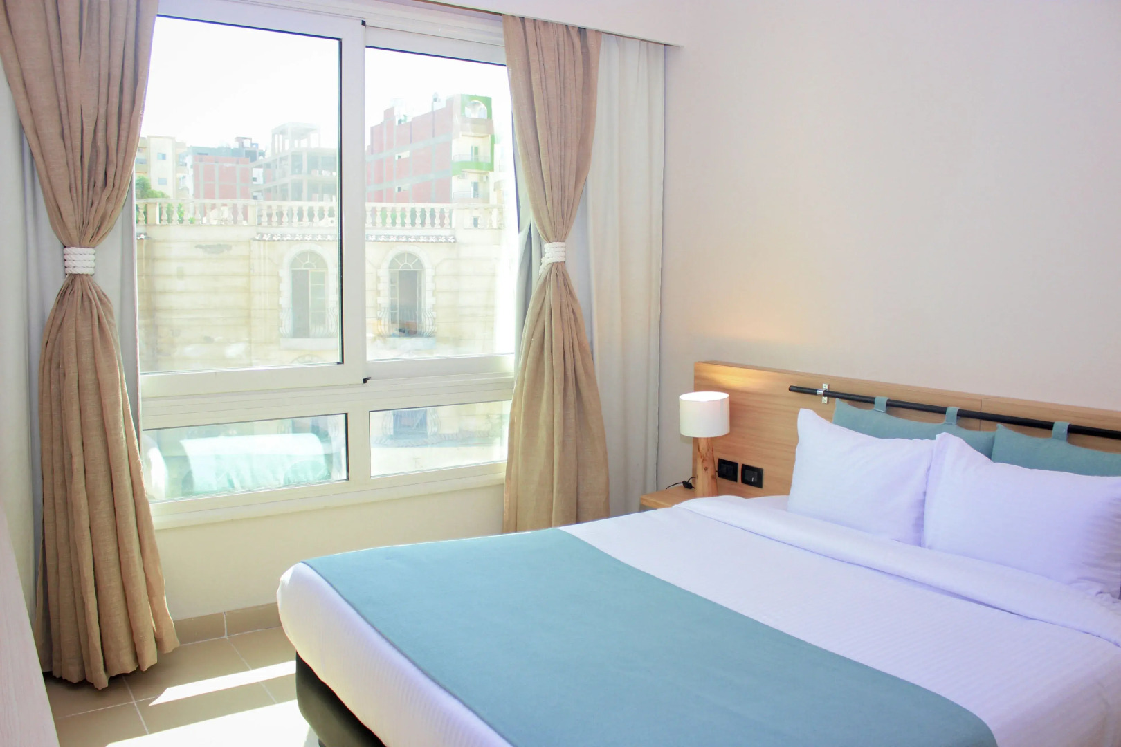 Foto - Redcon Suites