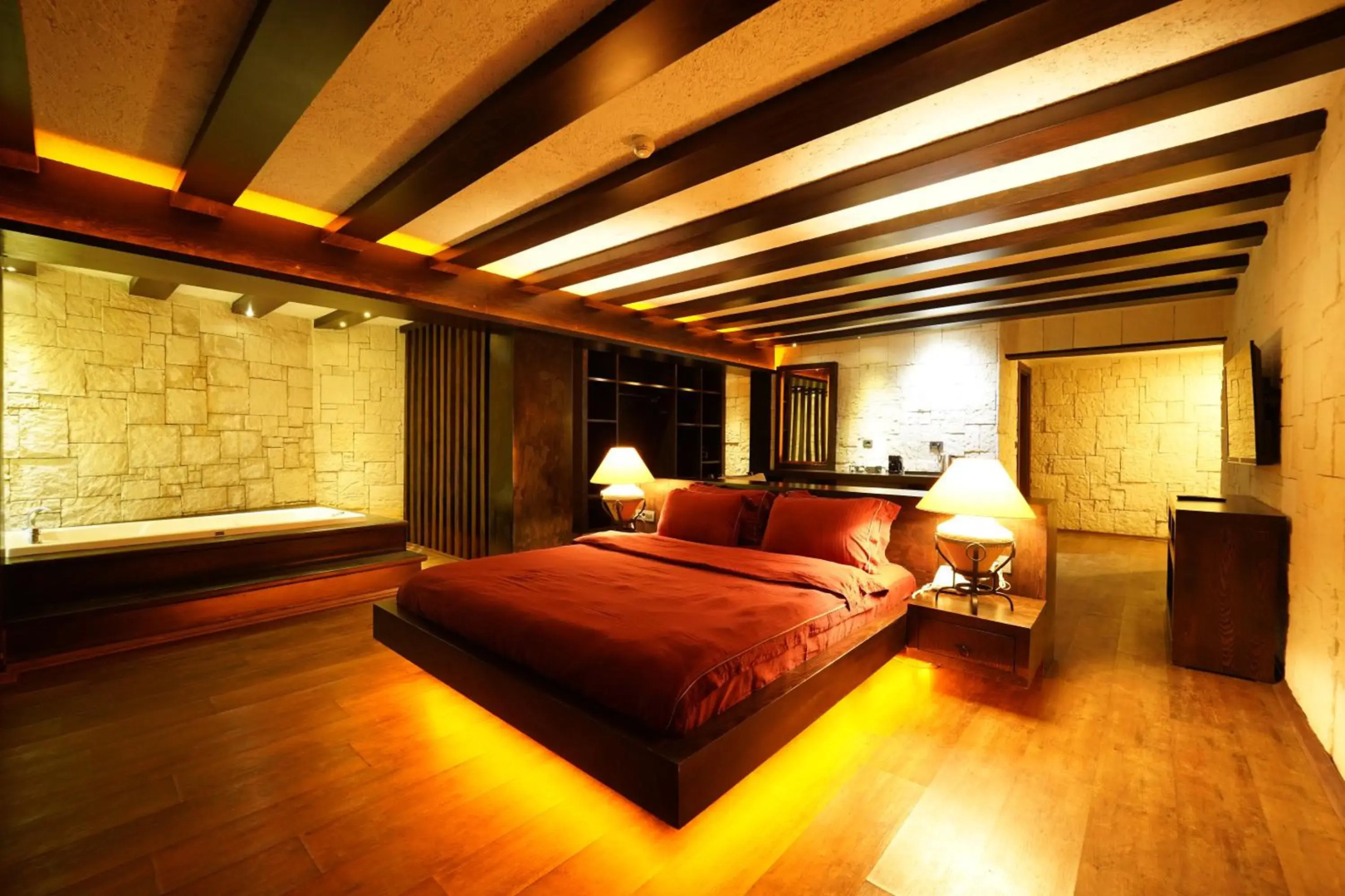 Foto - Manaspark Deluxe Hotel