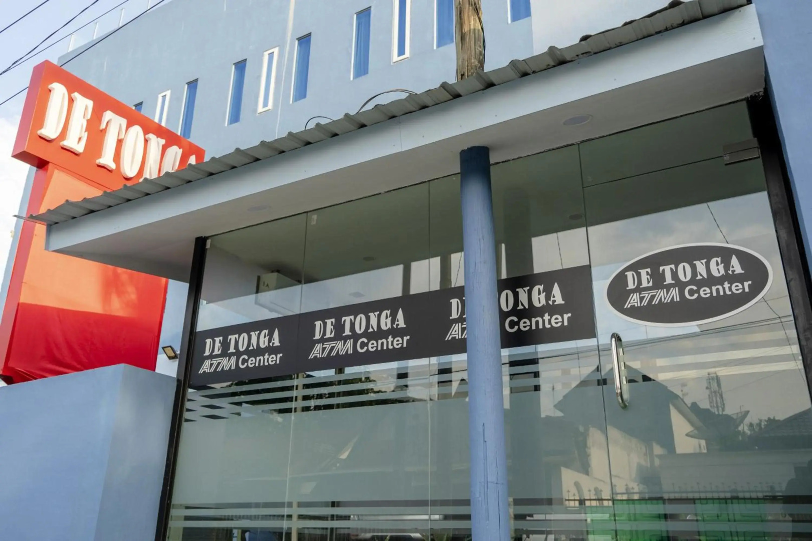 Photo - De'Tonga Hotel