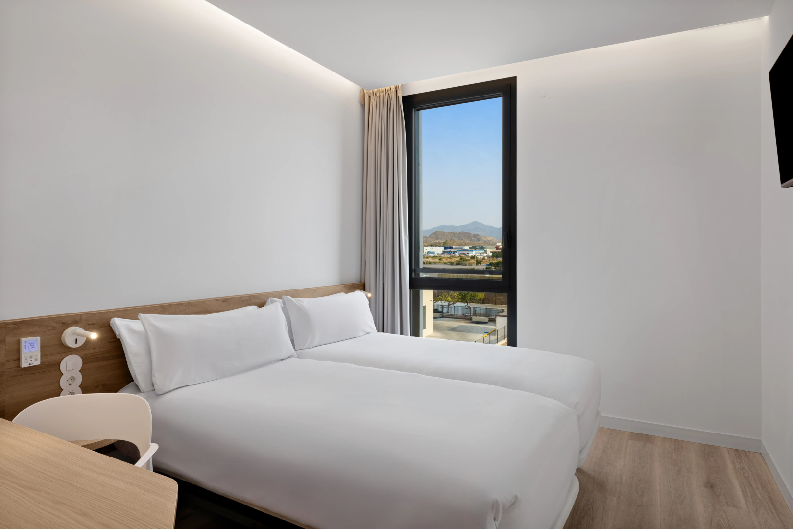 Foto - B&B HOTEL Alicante Aeropuerto