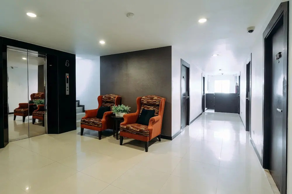 Photo - Tori crown hotel