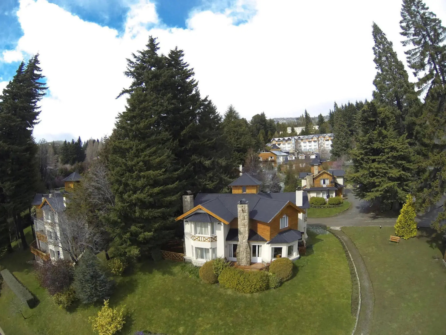 Foto - Huinid Bustillo Cabañas