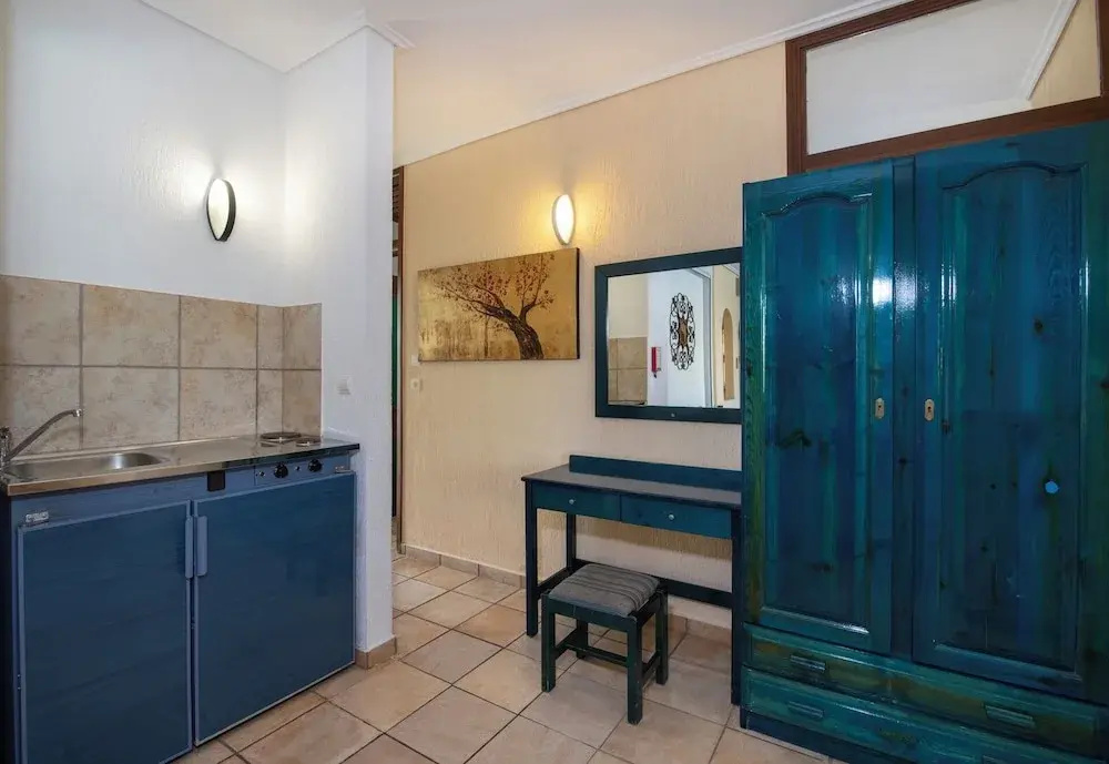 Photo - Castle Suites Hotel