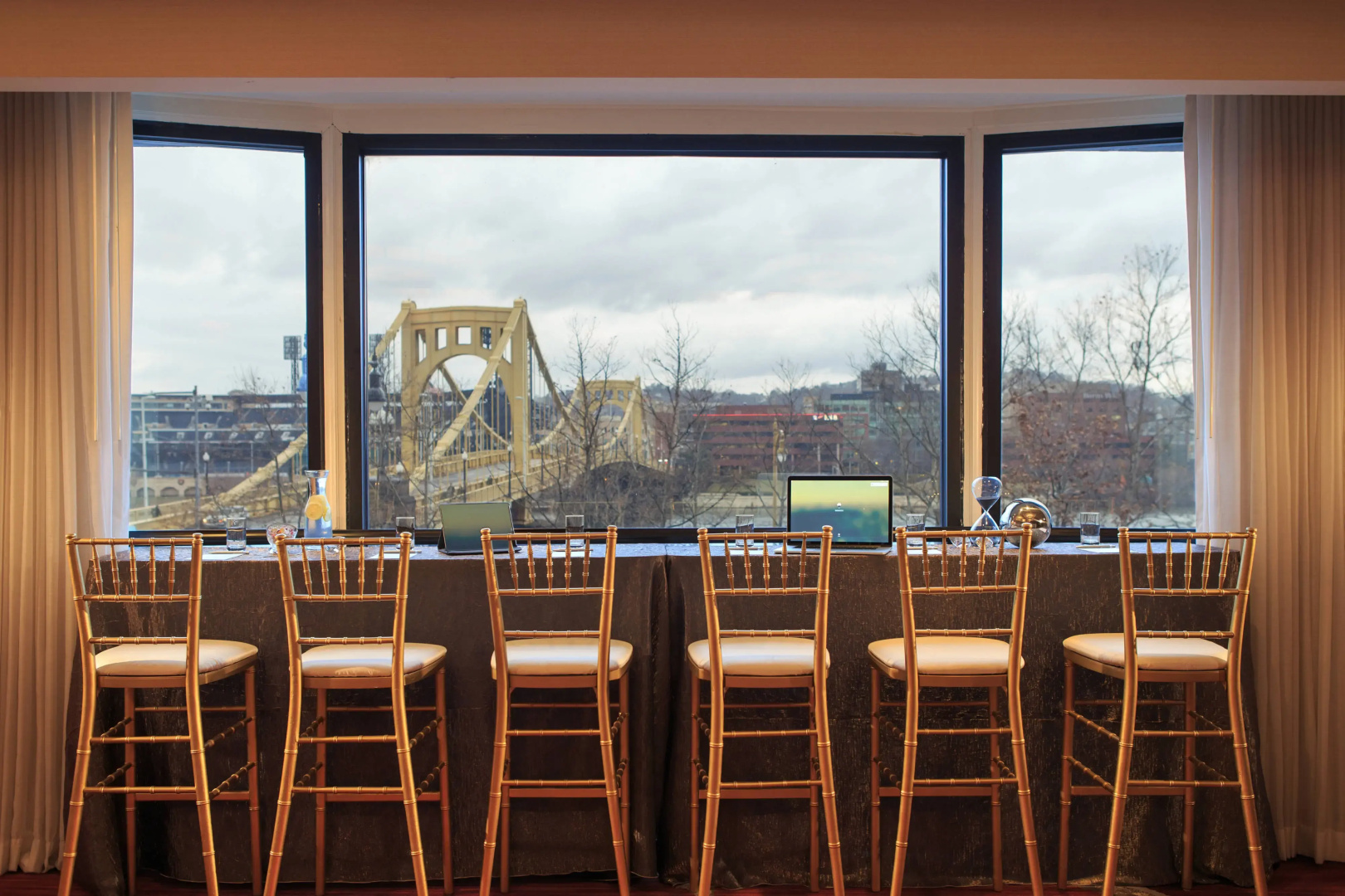 Photo - Renaissance Pittsburgh Hotel