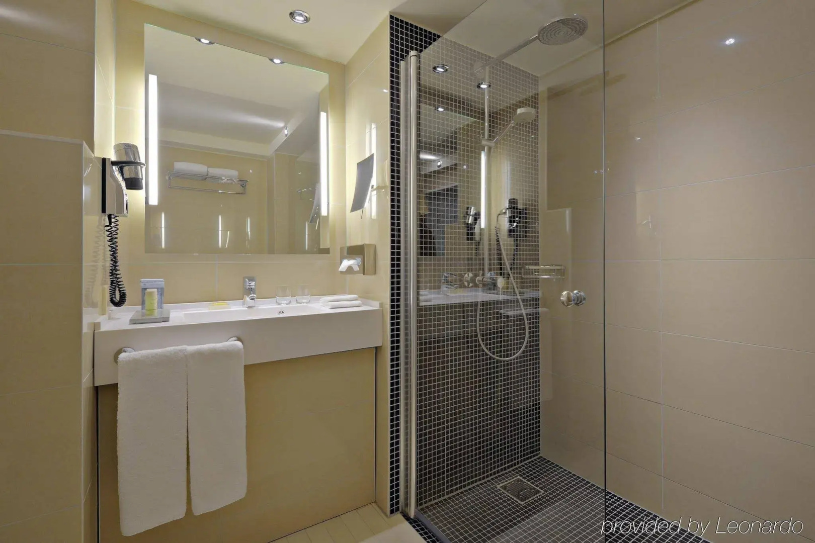 Foto - Radisson Blu Conference Hotel, Düsseldorf