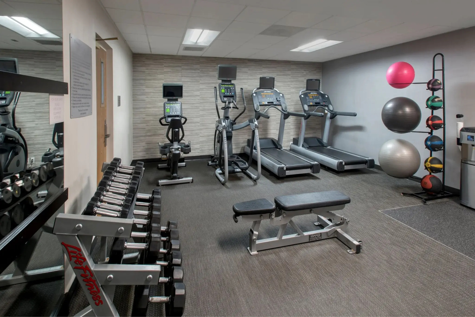 Foto - Courtyard by Marriott Tarrytown Westchester County