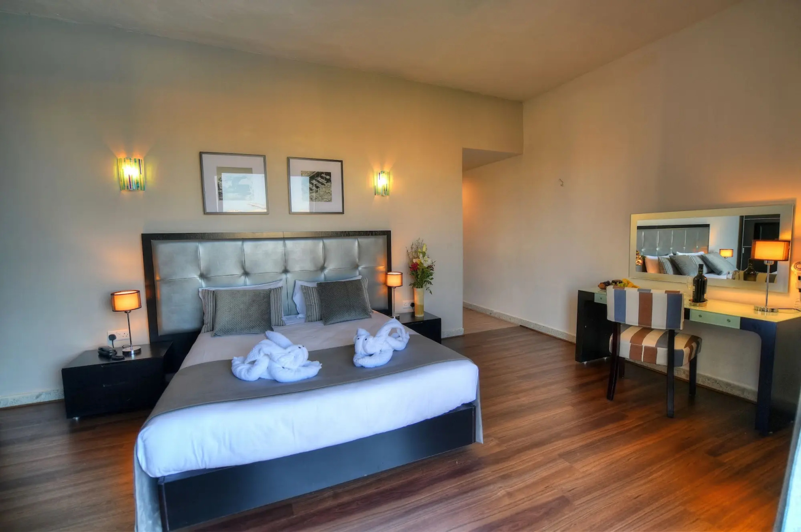 Foto - St. Julian's Bay Hotel