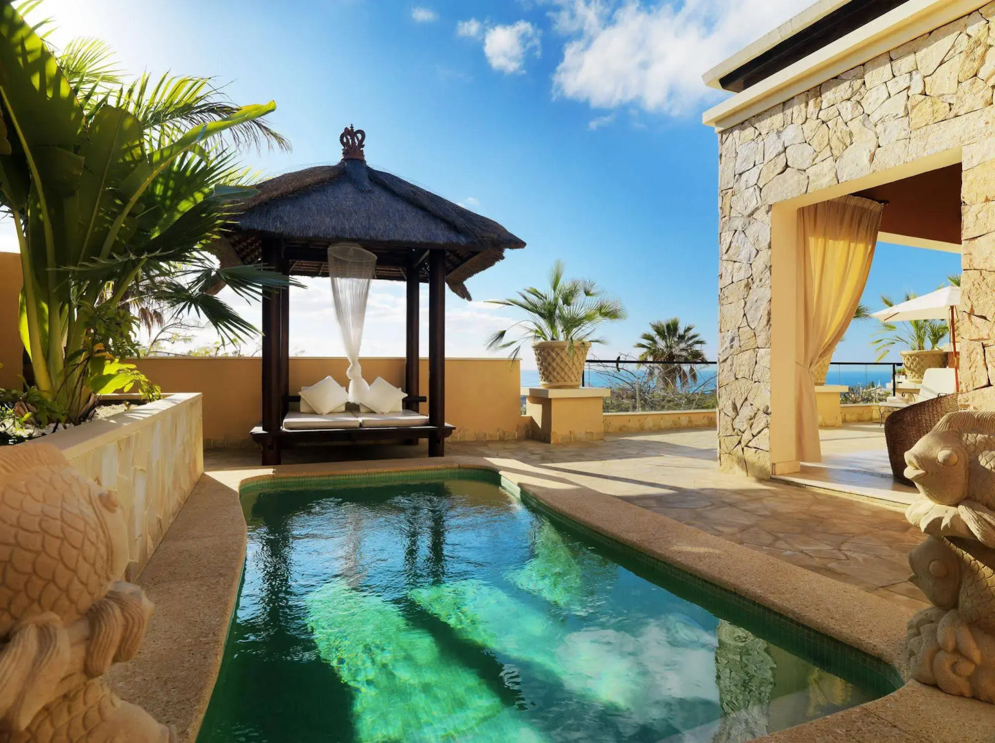 Foto - Royal Garden Villas, Luxury Hotel